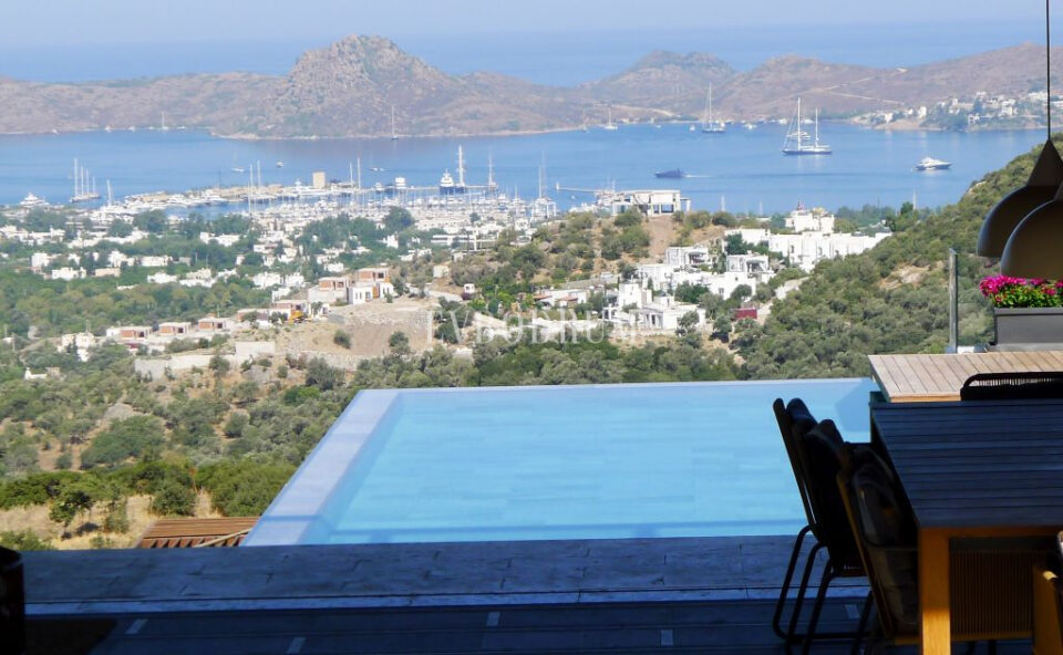 Yalikavak koyu manzarasına hakim malikane – View1