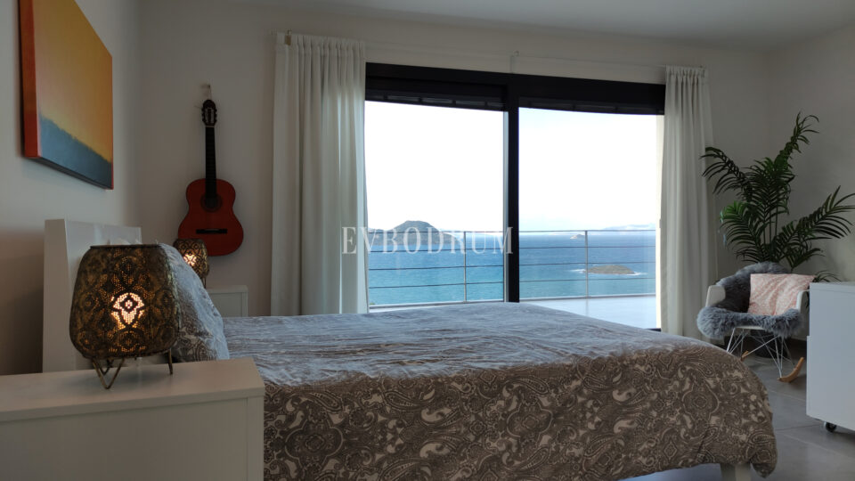 Bahçeli, özel havuzlu ve panoramik manzaralı villa – Villa With Private Pool And Incredible Views 68A8644184C72