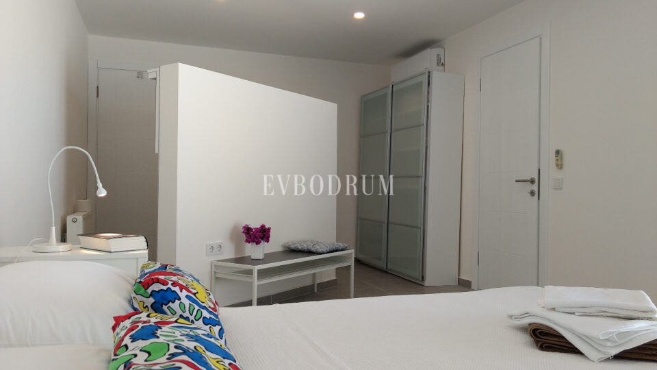 Bahçeli, özel havuzlu ve panoramik manzaralı villa – Villa With Private Pool And Incredible Views 68A864A9D8859