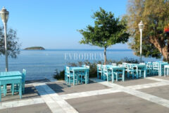 Bahçeli, özel havuzlu ve panoramik manzaralı villa