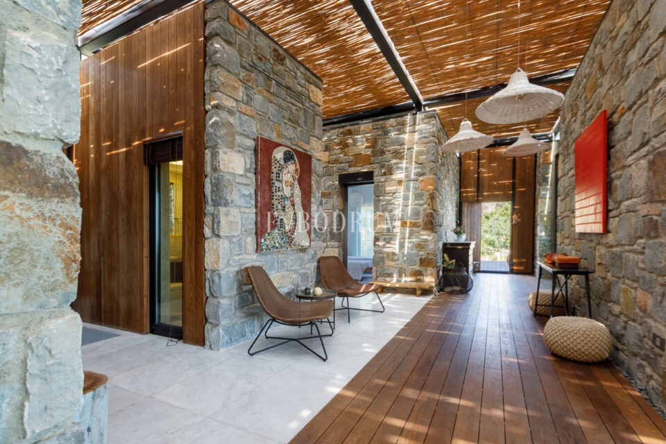 Ödüllü Mimar Tarafından Tasarlanmış Çağdaş Villa