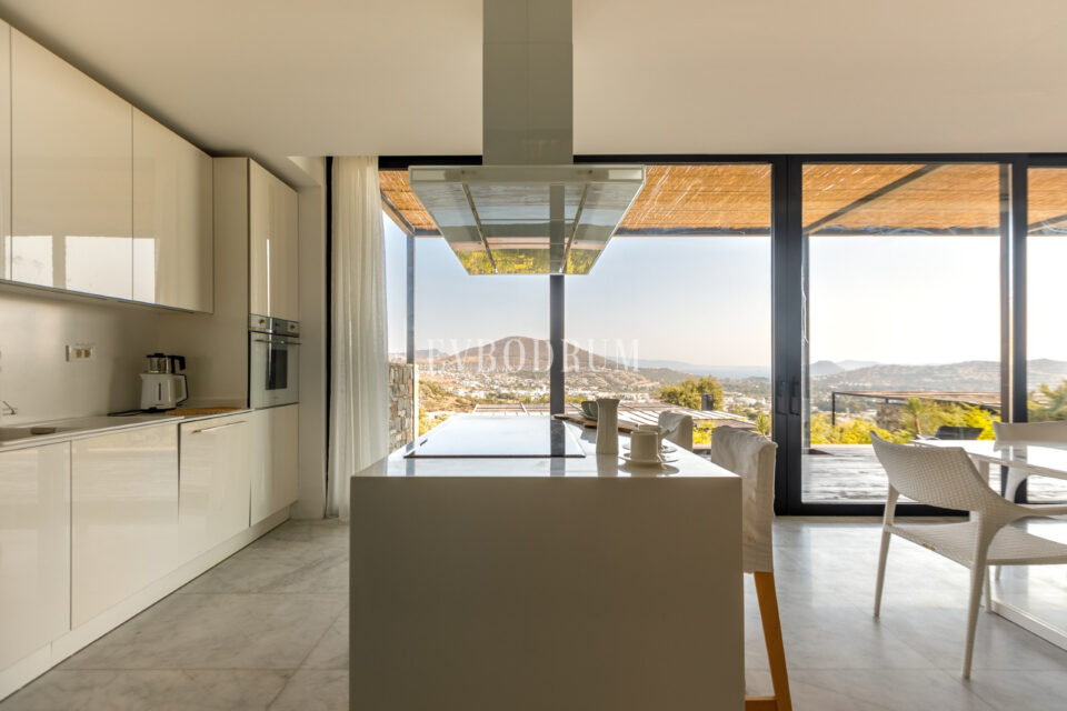 Ödüllü Mimar Tarafından Tasarlanmış Çağdaş Villa