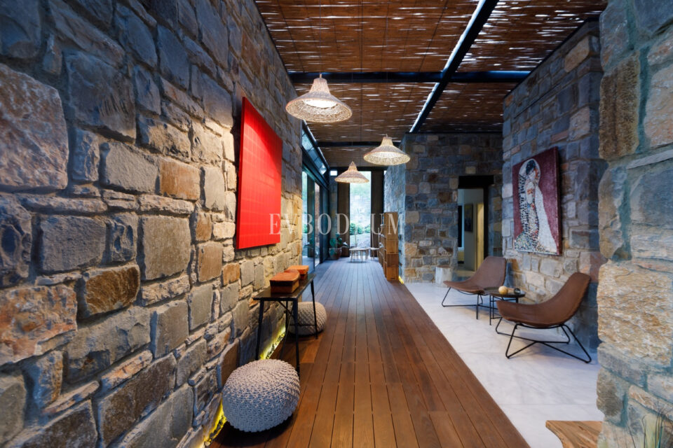 Ödüllü Mimar Tarafından Tasarlanmış Çağdaş Villa