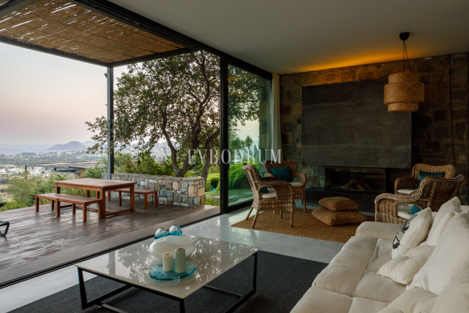 Ödüllü Mimar Tarafından Tasarlanmış Çağdaş Villa