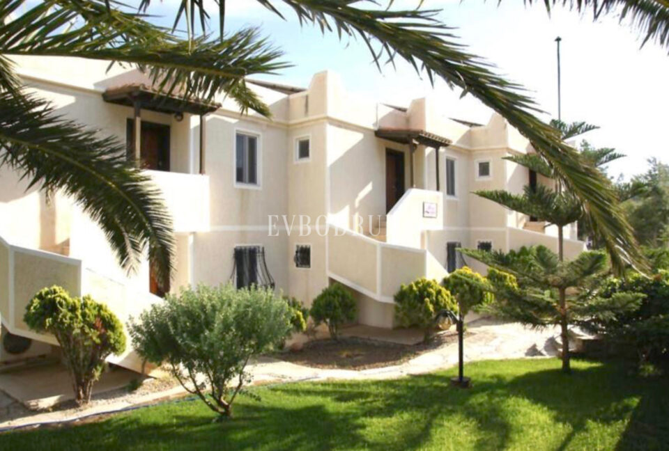 Yalıkavak'ta Denize Sıfır Mülk: Havuzlu, Bahçeli Büyük Villa ve Kumsala Doğrudan Erişimli Apart Otel – Görsel 4