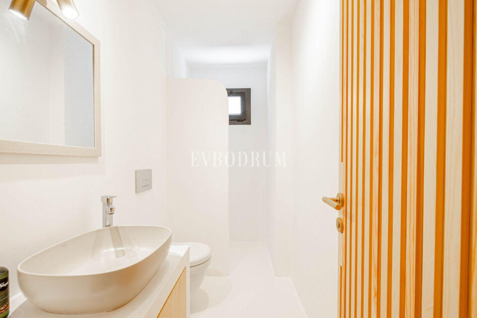 New townhouse with private pool – Photo 5