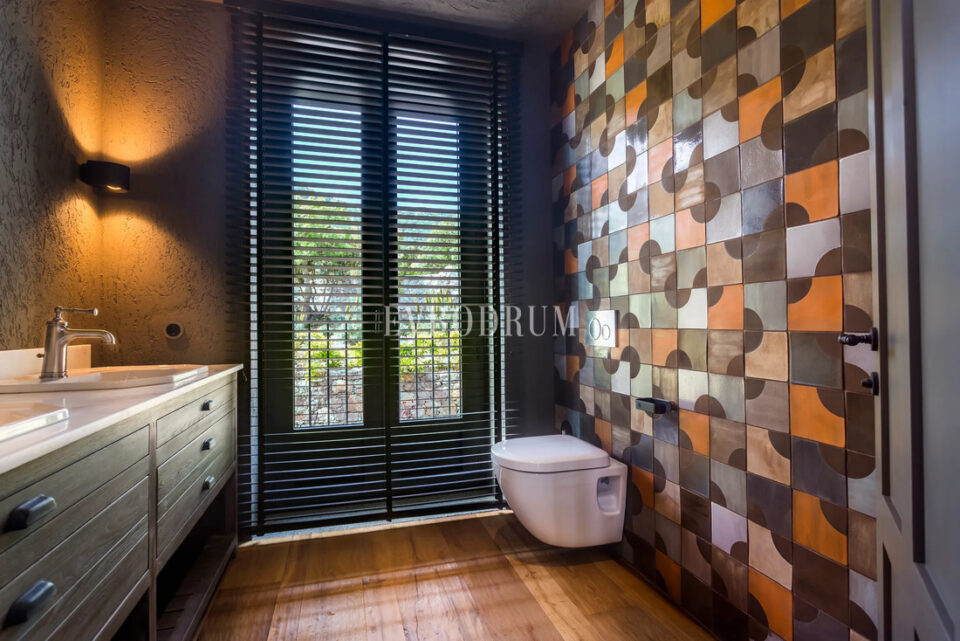 Yalıkavak'ta Mimar Han Tümertekin İmzalı Özel Taş Villa – Görsel 2