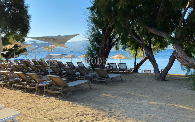 Yalıkavak'ta Denize Sıfır Mülk: Havuzlu, Bahçeli Büyük Villa ve Kumsala Doğrudan Erişimli Apart Otel – Görsel 5