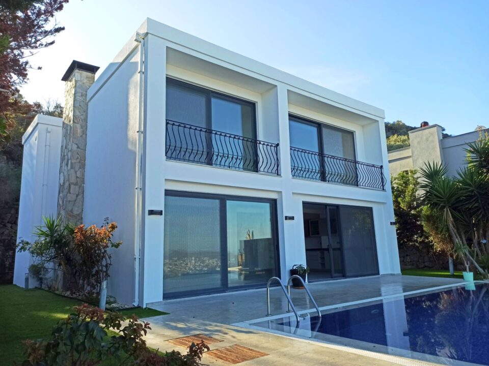 Exquisite, freistehende Villa mit Meerblick in Yalıkavak-Gökçebel – Foto 3