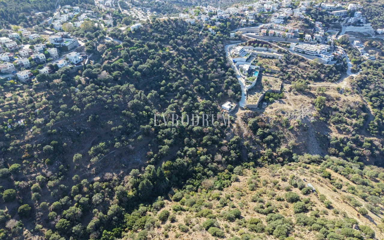 Bodrum Geriş’te Yatırımlık 13.055 m² Arsa