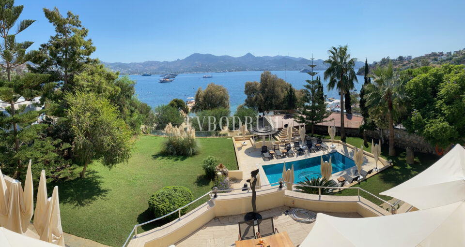 Yalıkavak'ta Denize Sıfır Mülk: Havuzlu, Bahçeli Büyük Villa ve Kumsala Doğrudan Erişimli Apart Otel – Görsel 4