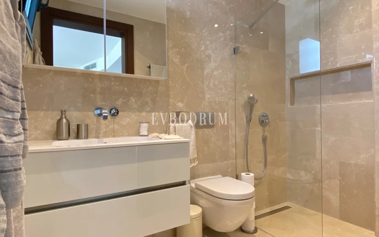 Yalikavak Marina manzaralı lüks villa