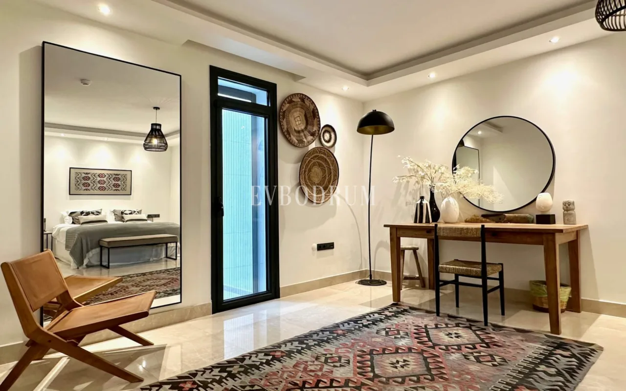 Yalikavak Marina manzaralı lüks villa