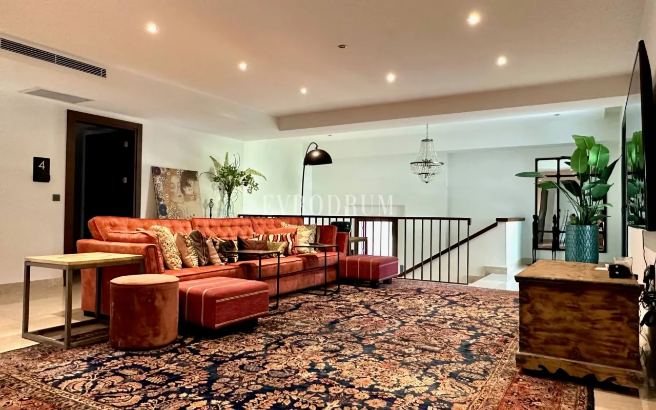 Yalikavak Marina manzaralı lüks villa