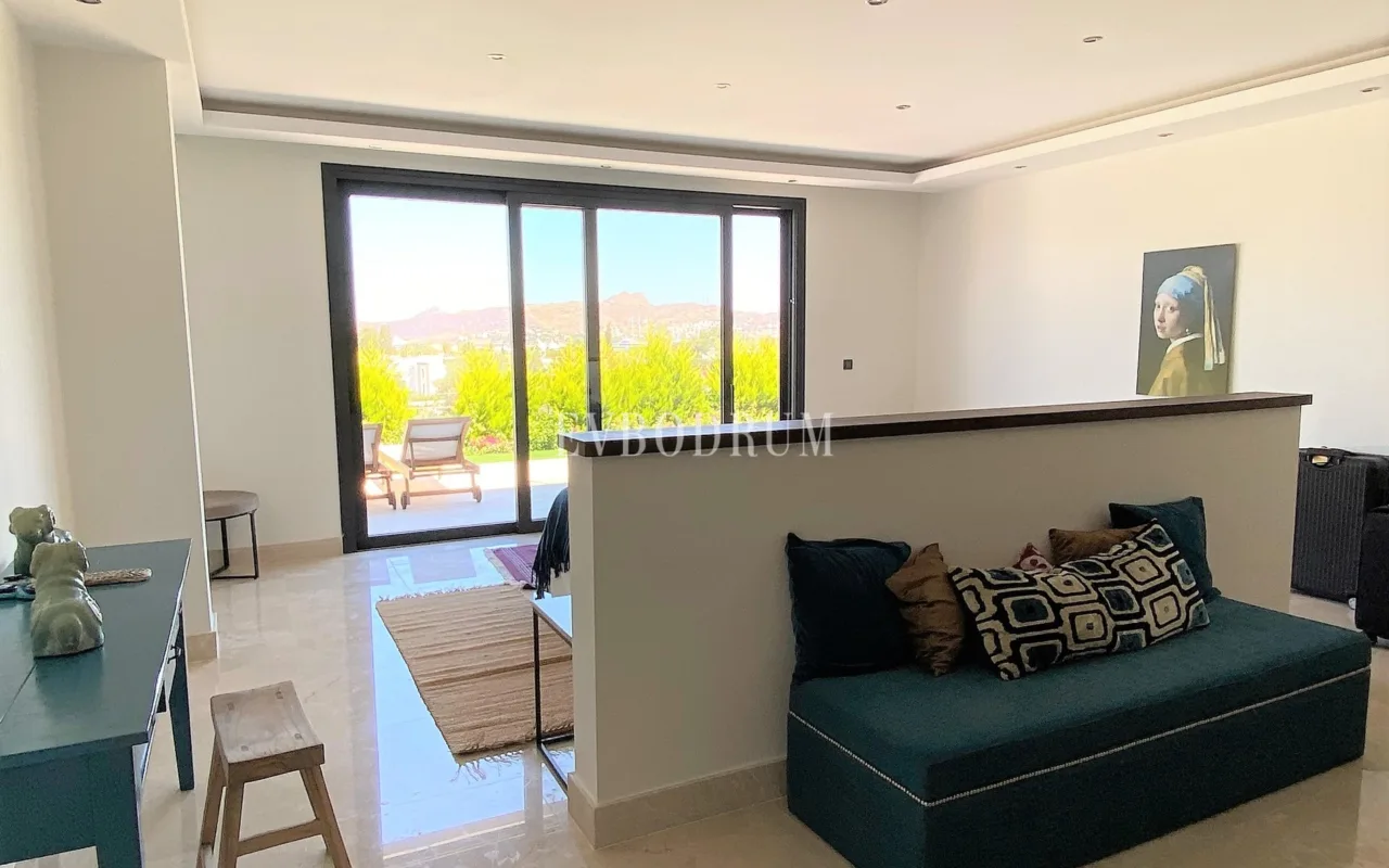 Yalikavak Marina manzaralı lüks villa