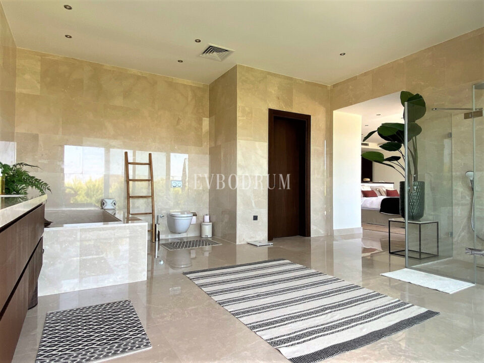 Luxurious rental villa with views over Yalikavak Marina – Photo 28