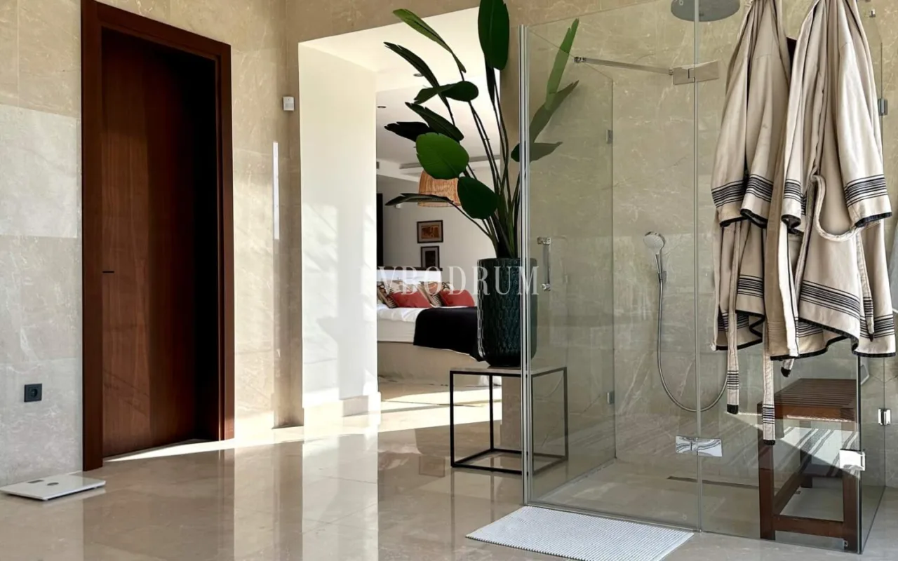 Yalikavak Marina manzaralı lüks villa