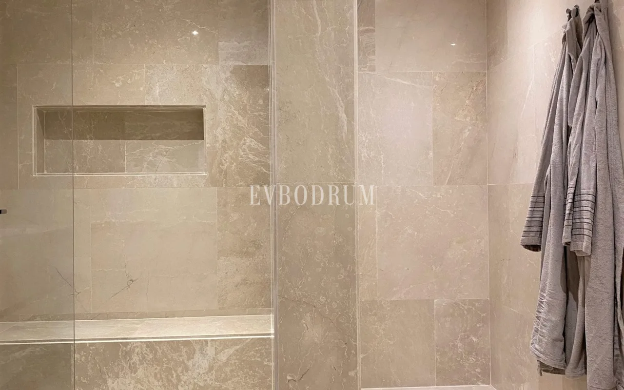 Yalikavak Marina manzaralı lüks villa