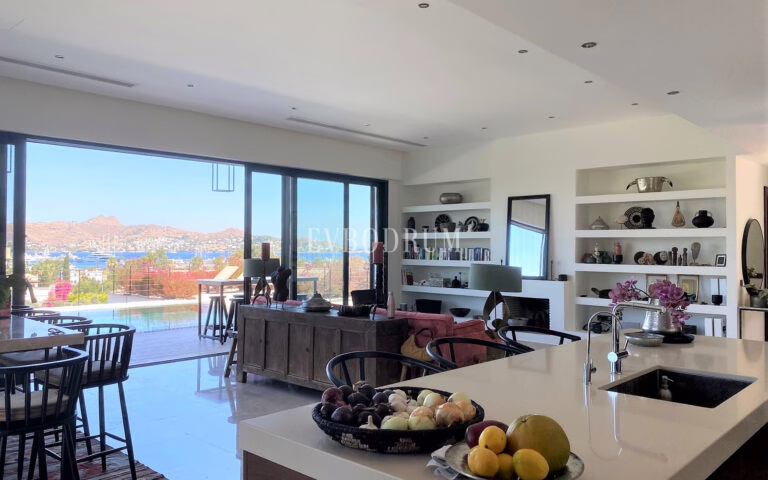 Yalikavak Marina manzaralı lüks villa – Görsel 5