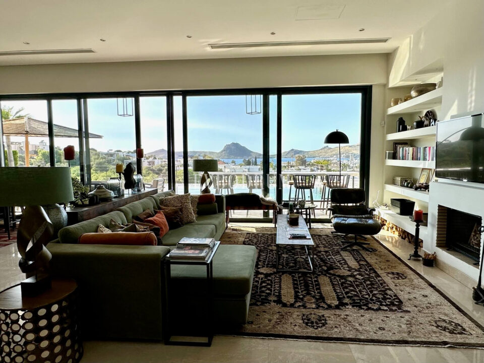 Yalikavak Marina manzaralı lüks villa