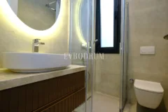 Yalıkavak'ta yeni tamamlanmış, mimari tasarımlı villa