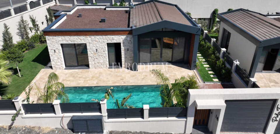 Yalıkavak'ta yeni tamamlanmış, mimari tasarımlı villa – Resim3