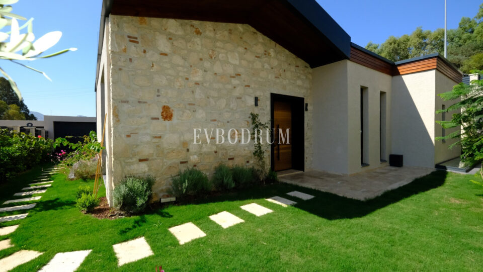 Newly Completed Architect-Designed Villa in Yalıkavak – Resim8