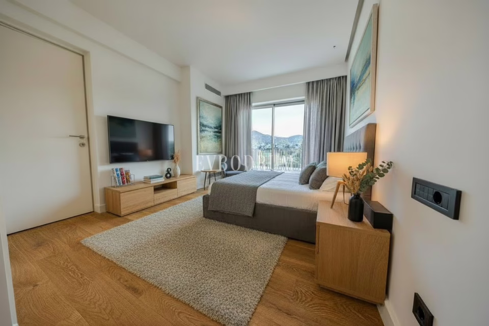 Seafront Apartments with Private Beach in Yalıkavak Tilkicik Bay – Photo 1