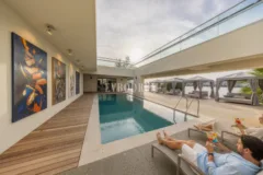 Yalıkavak Tilkicik Koyu’nda Denize Sıfır ve Özel Plajlı Daireler