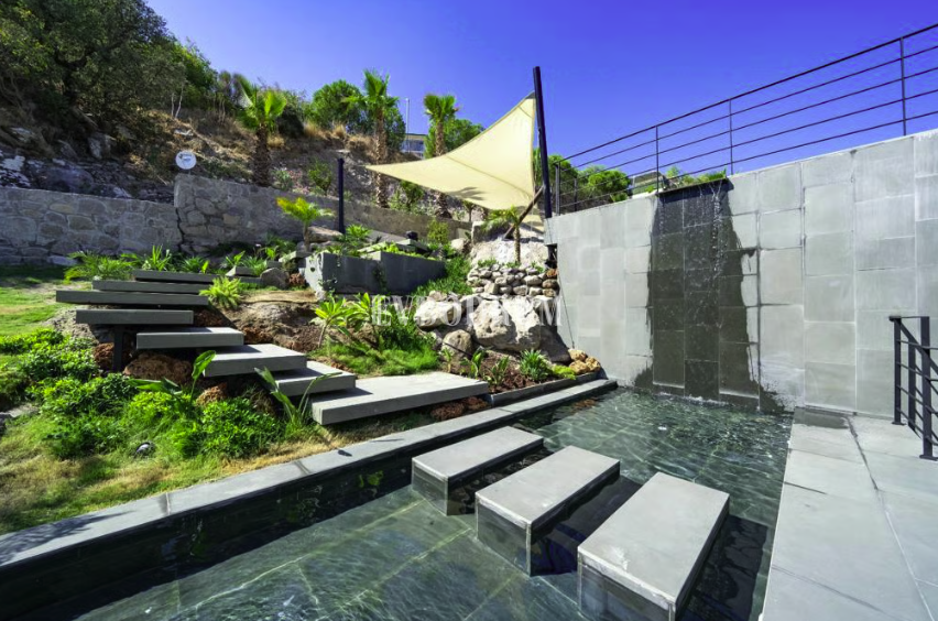 Ortakent ve Yahşi, Bodrum’da Özel İlanlar – Satılık Villalar ve Kiralık Deniz Manzaralı Evler