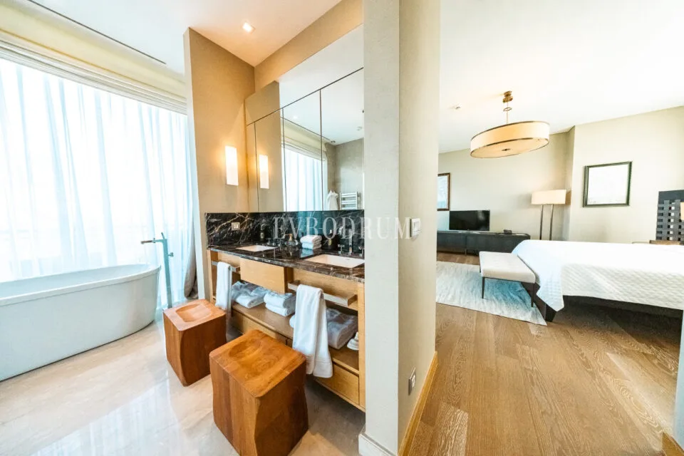 Mandarin Oriental Residences'ta Kesintisiz Manzaralı ve Ön Sıra Müstakil Villa – Görsel 13
