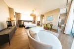 Mandarin Oriental Residences'ta Kesintisiz Manzaralı ve Ön Sıra Müstakil Villa – Görsel 14