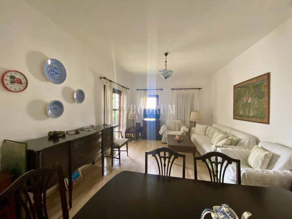 Özel Kum ve İskele Plajlı Cennetköy Sitesi’nde Yazlık Ev