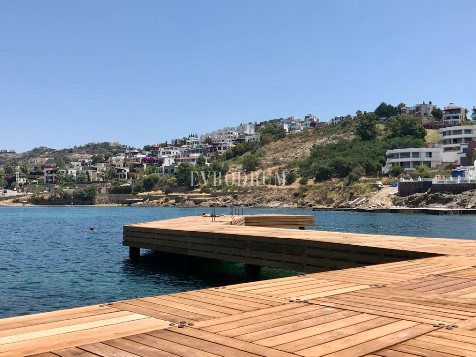 Özel Kum ve İskele Plajlı Cennetköy Sitesi’nde Yazlık Ev