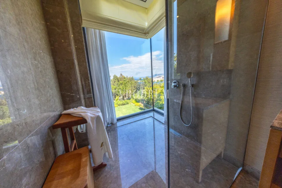 Mandarin Oriental Residences'ta Kesintisiz Manzaralı ve Ön Sıra Müstakil Villa – Görsel 22