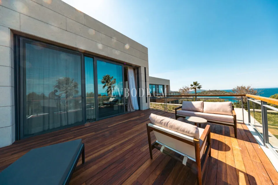 Mandarin Oriental Residences'ta Kesintisiz Manzaralı ve Ön Sıra Müstakil Villa – Görsel 24