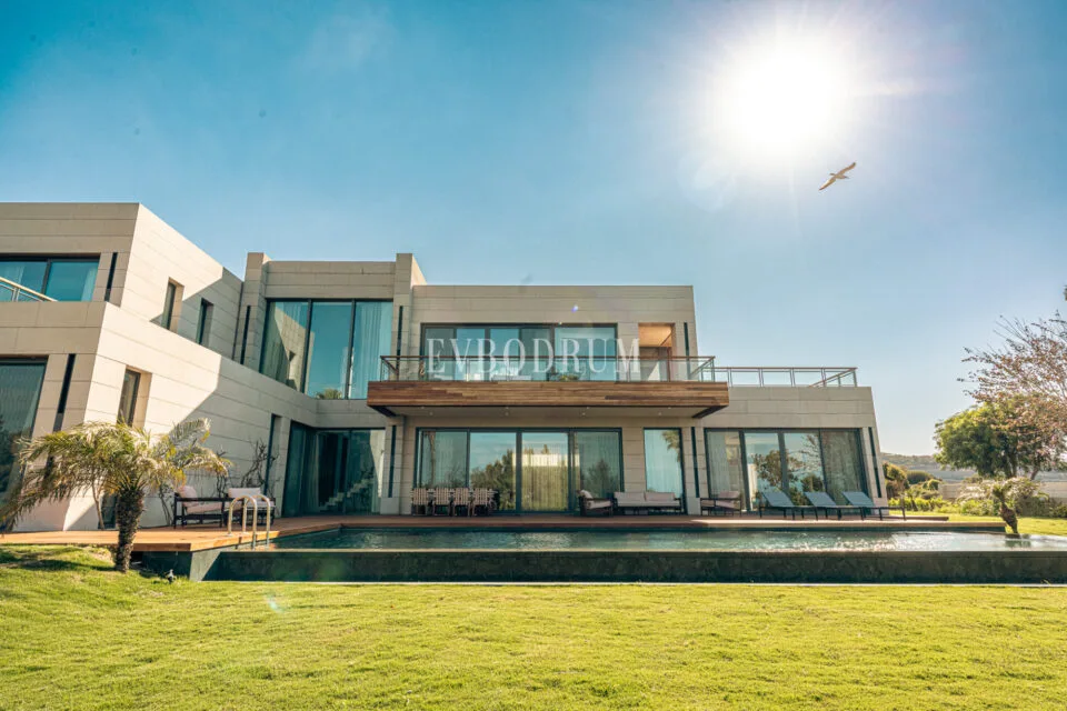 Mandarin Oriental Residences'ta Kesintisiz Manzaralı ve Ön Sıra Müstakil Villa – Görsel 4