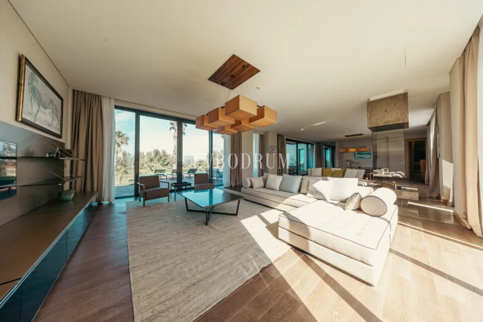 Mandarin Oriental Residences'ta Kesintisiz Manzaralı ve Ön Sıra Müstakil Villa – Görsel 7