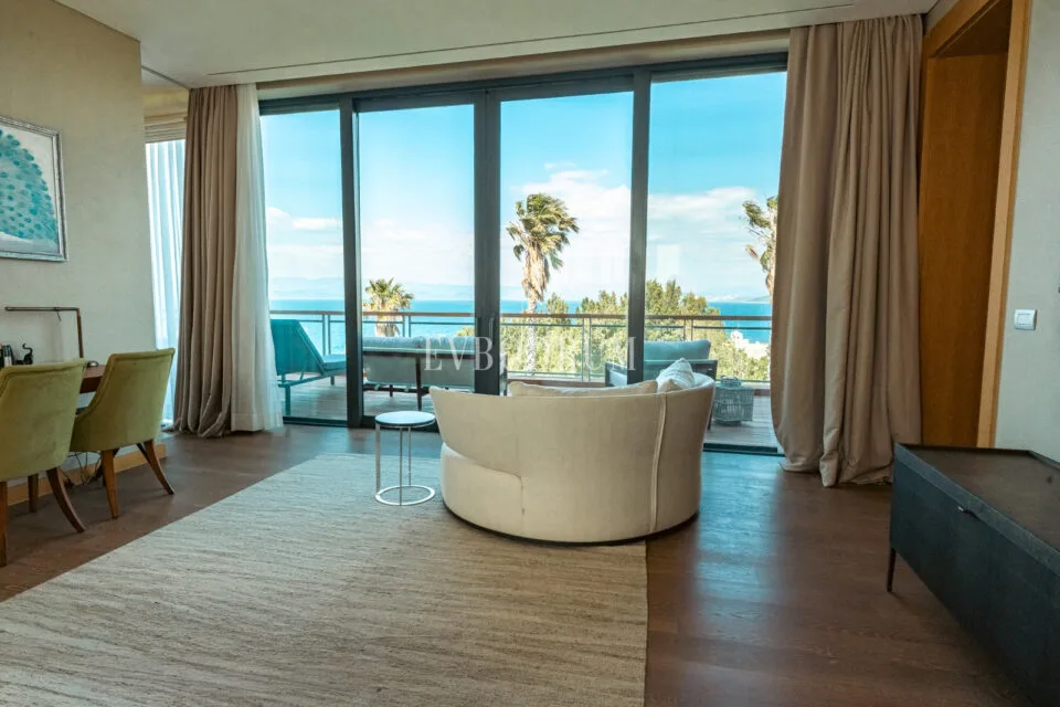 Mandarin Oriental Residences'ta Kesintisiz Manzaralı ve Ön Sıra Müstakil Villa – Görsel 12