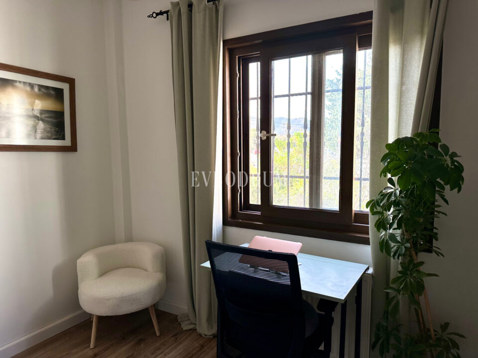 Detached Duplex House with Private Pool and Garden in Ortakent