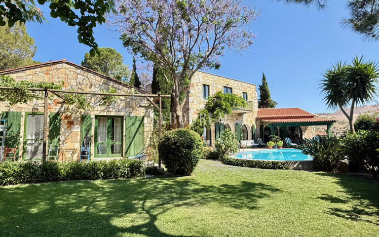 Eski Gölköy'de Görkemli Taş Ev, Misafir Evi ve Havuz – Görsel 2
