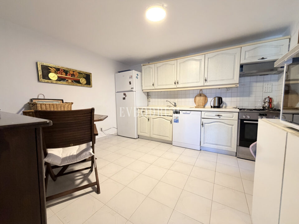 Yalıkavak Cennetköy Sitesi'nde Köşe Konumda Villa