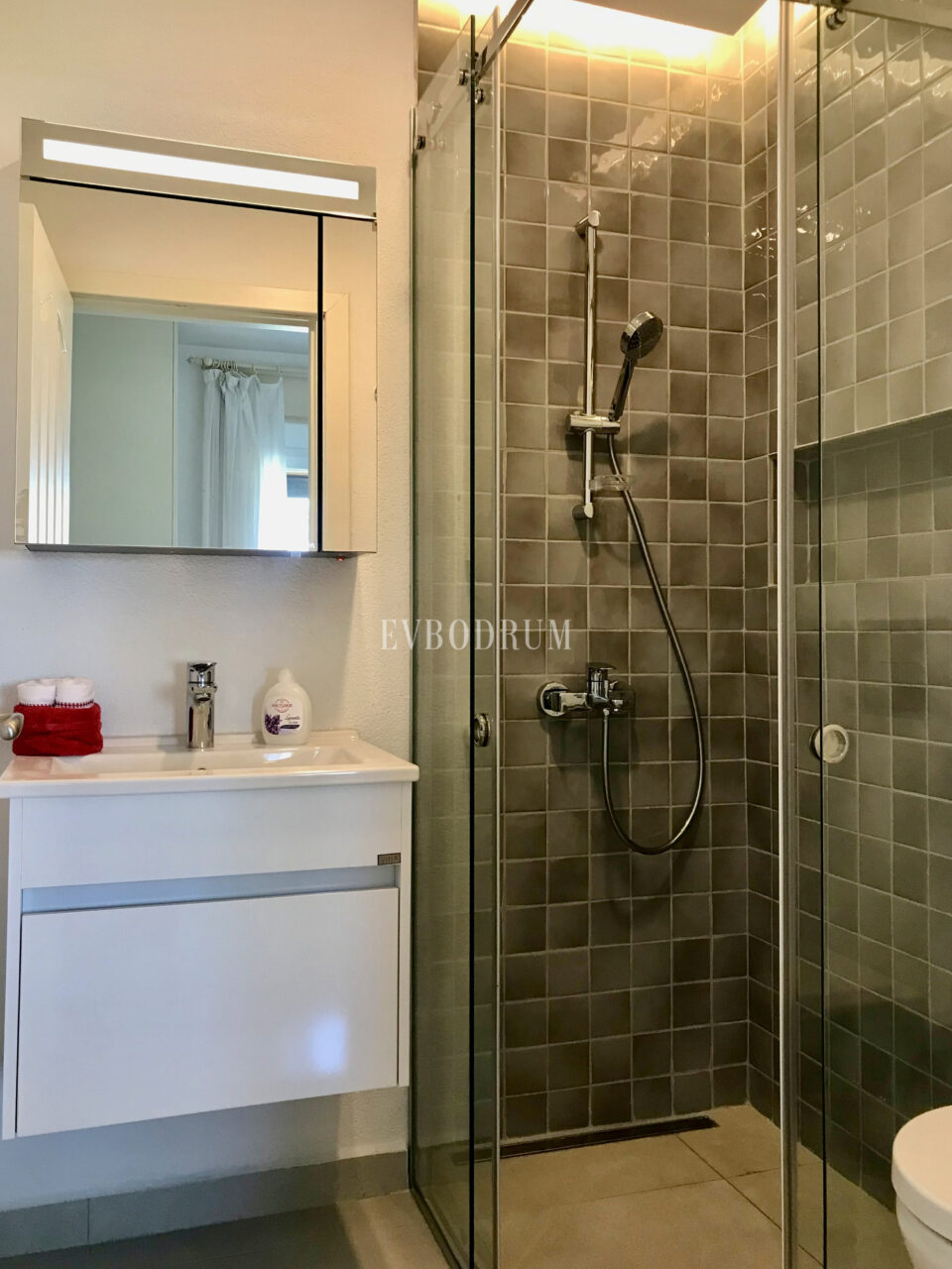 Eckvilla mit Meerblick und privatem Pool in Seba Yasemin Evleri, Gündoğan