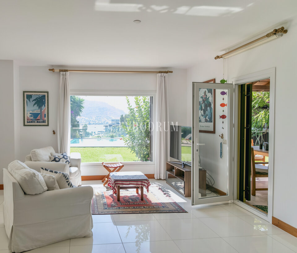 Eckvilla mit Meerblick und privatem Pool in Seba Yasemin Evleri, Gündoğan