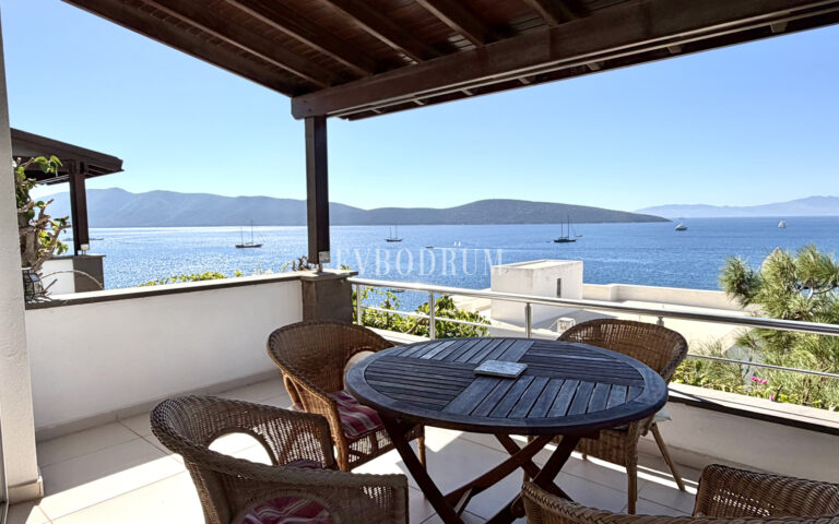 evb-kumbahcede-panoramik-deniz-manzarali-ust-kat-dai-5d45d56c