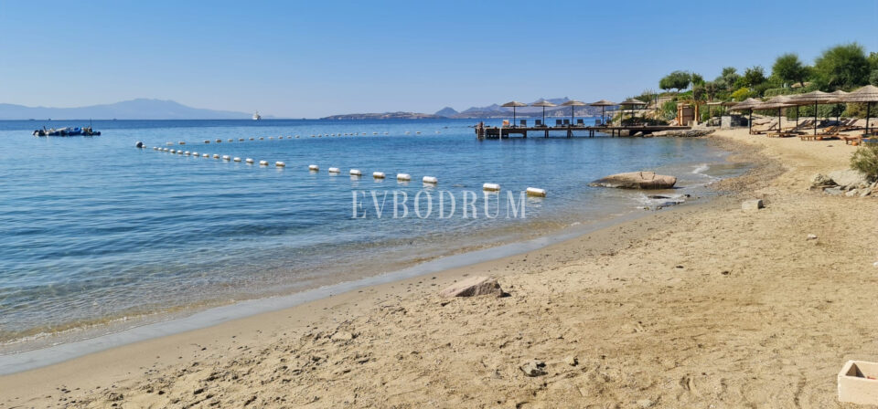 Upper-Floor Apartment With Panoramic Sea Views In Kumbahçe