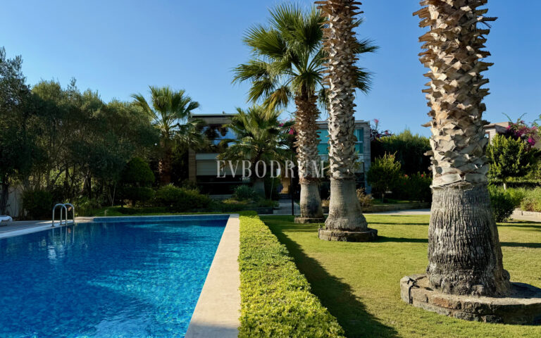 evb-ortakent-yahside-denize-yurume-mesafesinde-yilli-34323b02