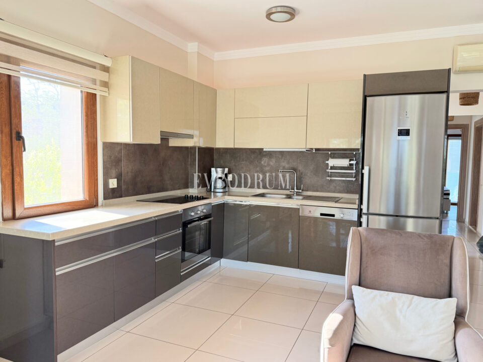 Annual Rental Apartment Within Walking Distance Of The Sea In Ortakent Yahşi