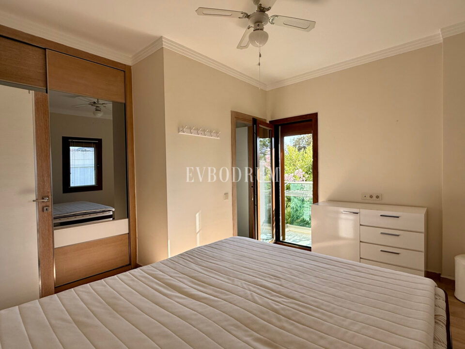 Annual Rental Apartment Within Walking Distance Of The Sea In Ortakent Yahşi